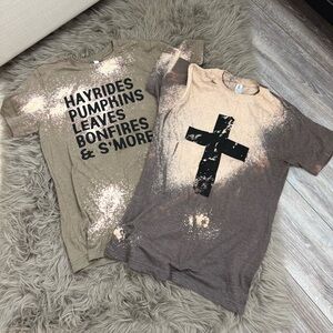 Graphic T-Shirts - Beige and Brown